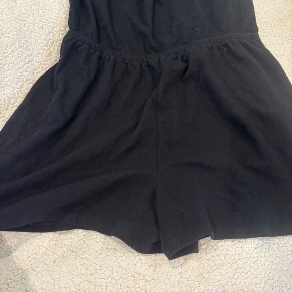 Old Navy- Halter Romper - Picture 4 of 4